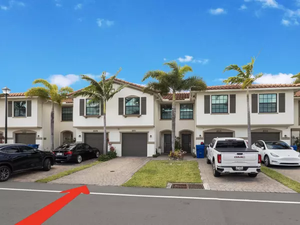 Palm Beach Gardens, FL 33410,6011 Woods Edge CIR
