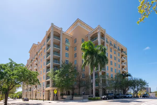 West Palm Beach, FL 33401,403 S Sapodilla AVE 207