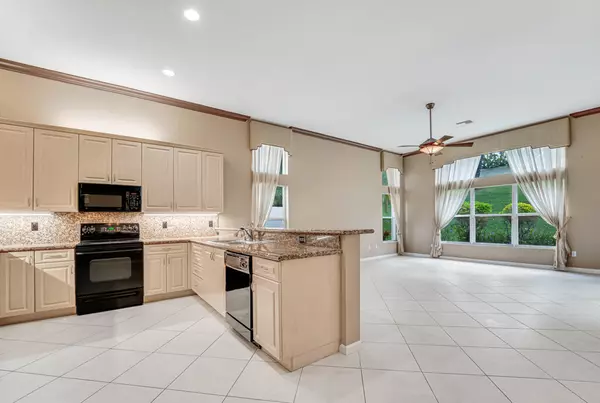 Lake Worth, FL 33467,7932 Seagrape Shores DR