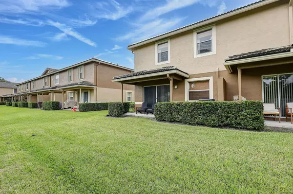 Stuart, FL 34994,2988 SE Lexington Lakes DR