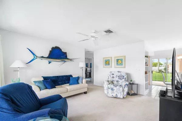 Palm Beach Gardens, FL 33410,3364 Grove RD