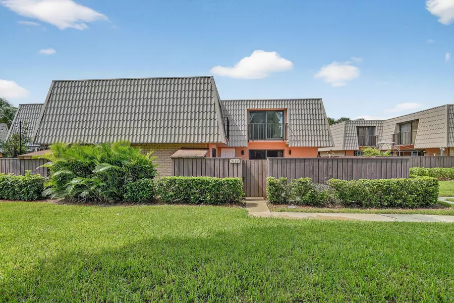 5122 51st WAY, West Palm Beach, FL 33409