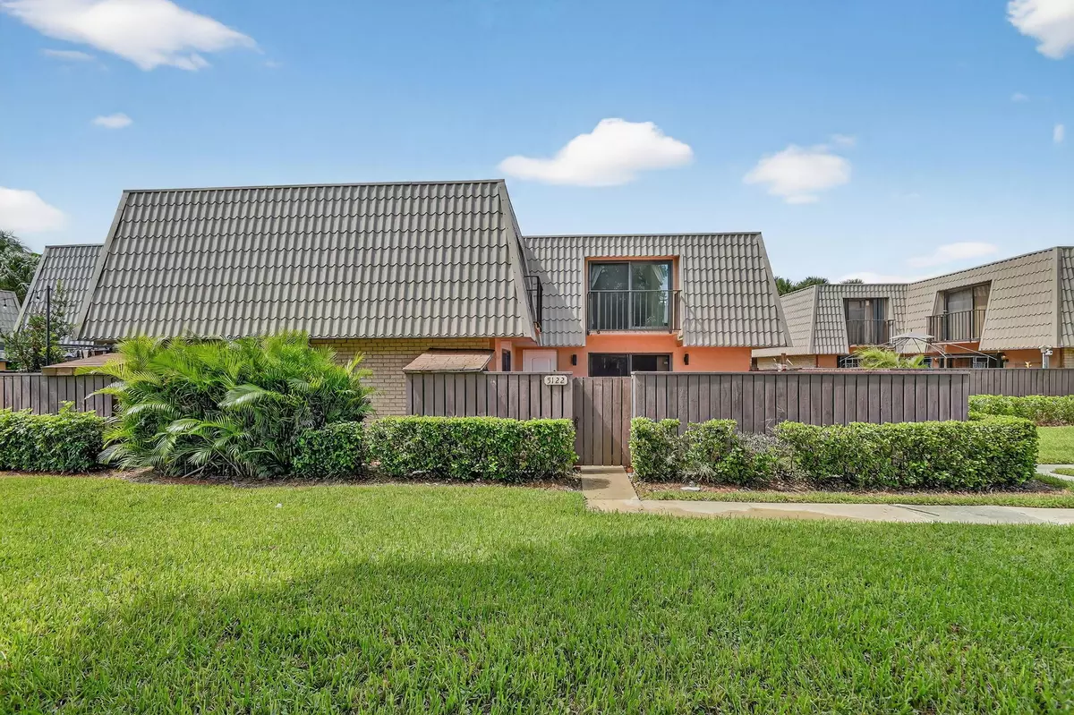 West Palm Beach, FL 33409,5122 51st WAY