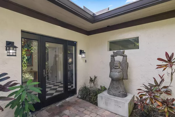 Wellington, FL 33414,2835 Polo Island DR H104