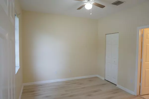 Riviera Beach, FL 33404,1931 Marsh Harbor DR