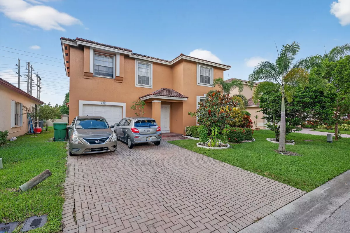 Coral Springs, FL 33067,6124 NW 40th ST