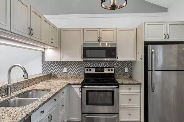 Boca Raton, FL 33431,416 Buttonwood PL