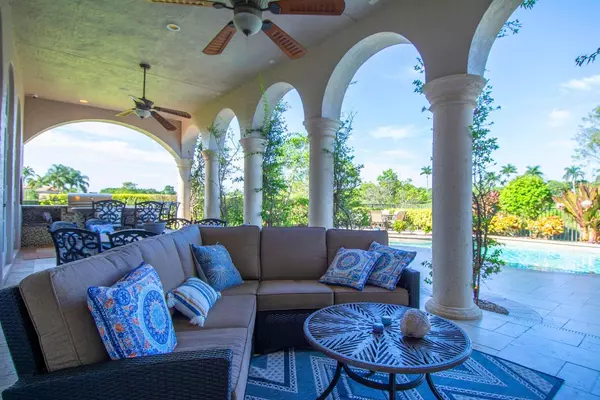 Port Saint Lucie, FL 34984,138 SE Via San Marino