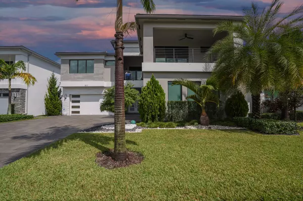 Boca Raton, FL 33496,8611 Dearborn River WAY