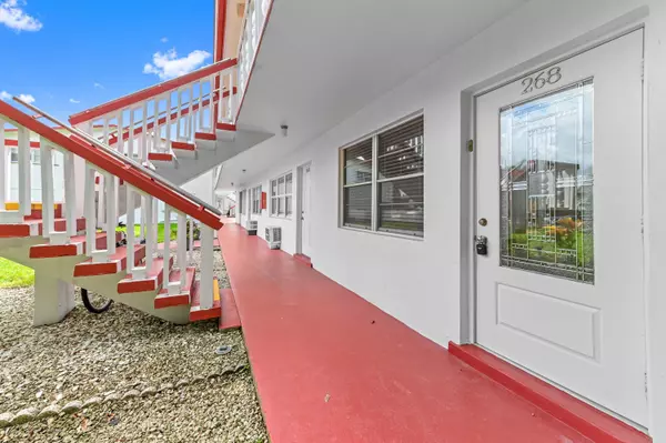 West Palm Beach, FL 33417,268 N Northampton