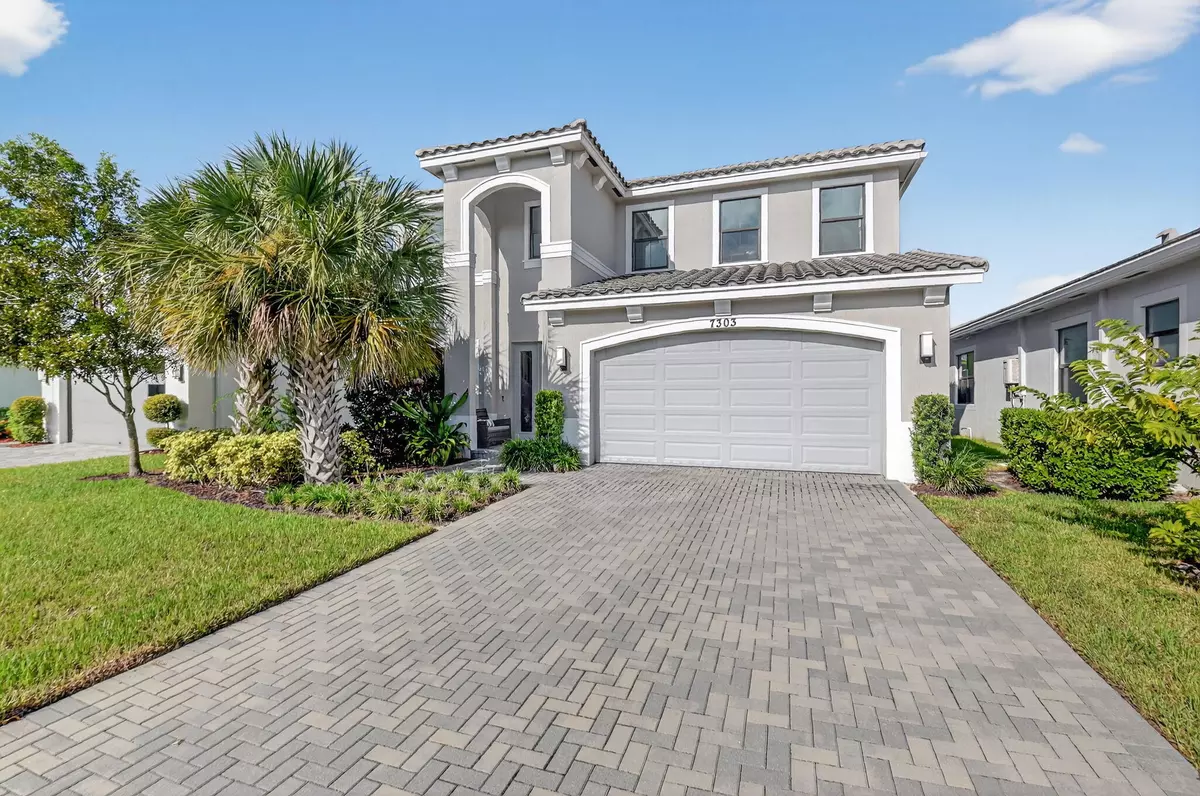 Lake Worth, FL 33463,7303 Estero DR