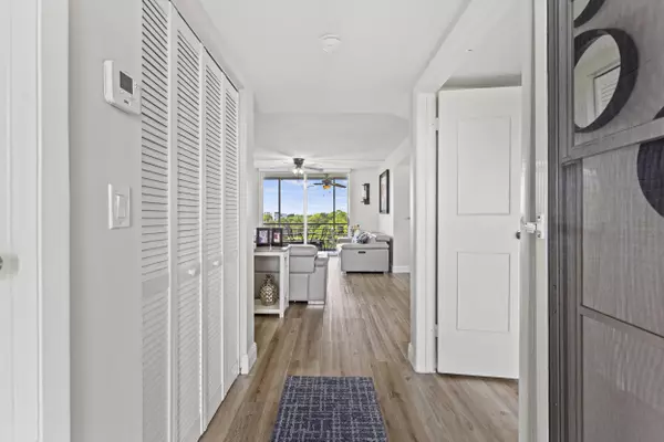 Lake Worth, FL 33467,3465 Via Poinciana 606