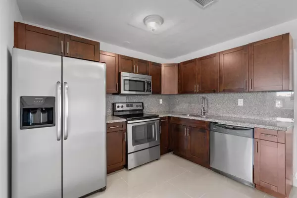 Pompano Beach, FL 33064,3671 NE 13th AVE