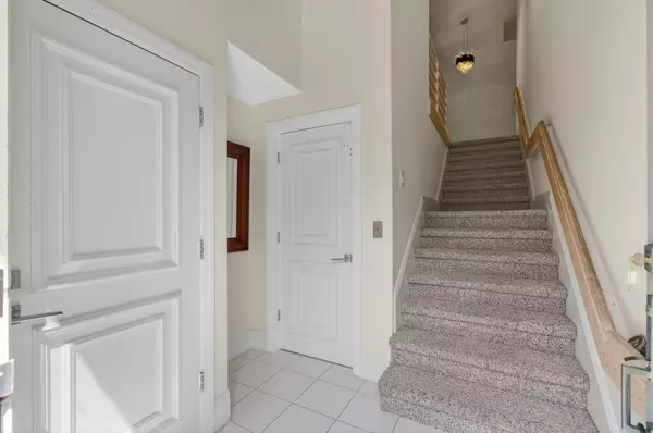 Boca Raton, FL 33496,5846 NW 24th AVE 203