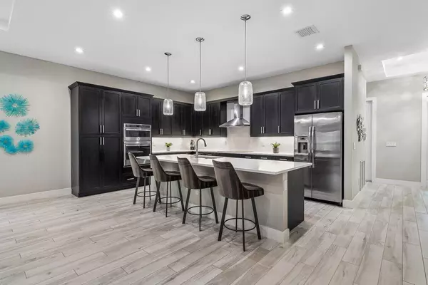 West Palm Beach, FL 33401,2909 Gin Berry WAY