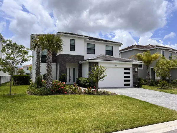 Lake Worth, FL 33463,7181 Villamar WAY