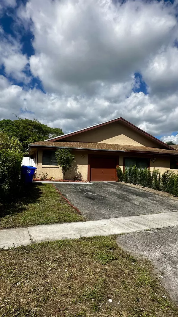 North Lauderdale, FL 33068,6515 Harbour RD