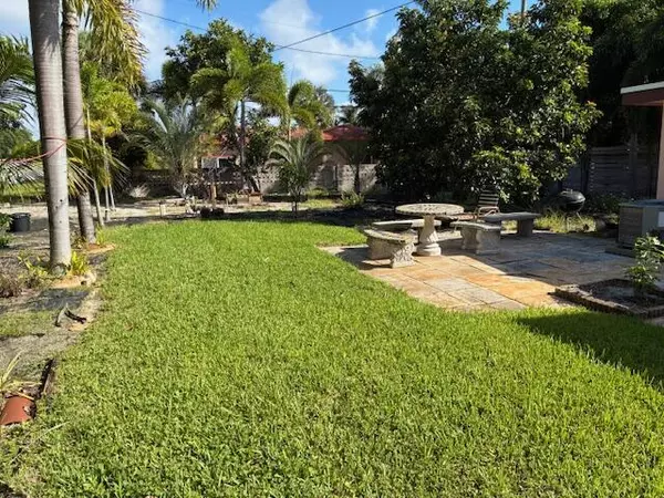 Boynton Beach, FL 33435,617 NE 8th AVE