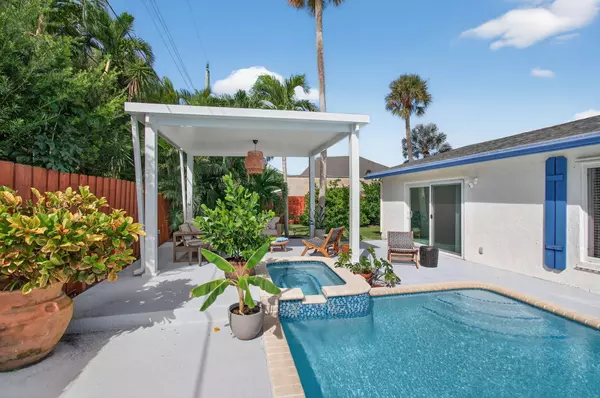 Delray Beach, FL 33444,802 Mallard DR