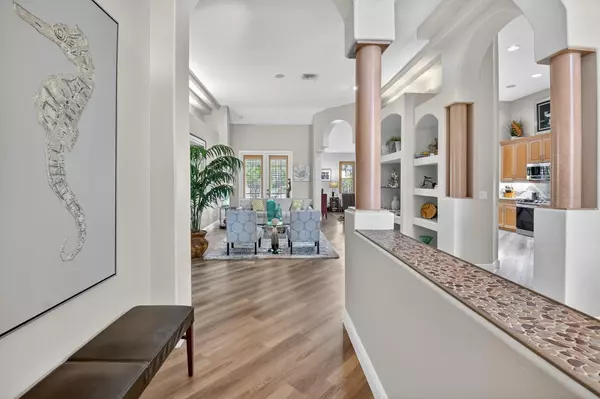 Boynton Beach, FL 33437,9946 Coronado Lake DR