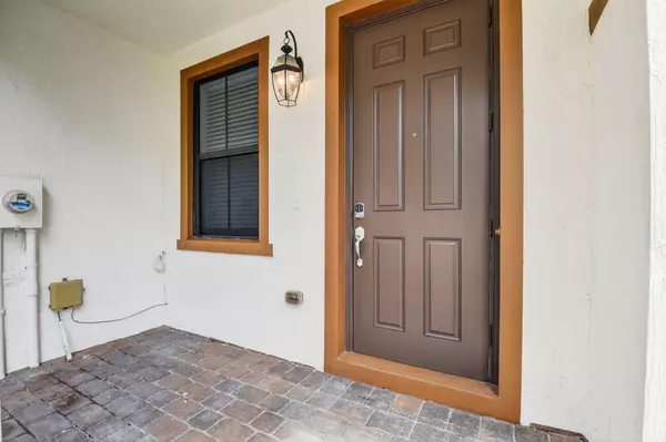 Lake Worth, FL 33463,6032 Bangalow DR