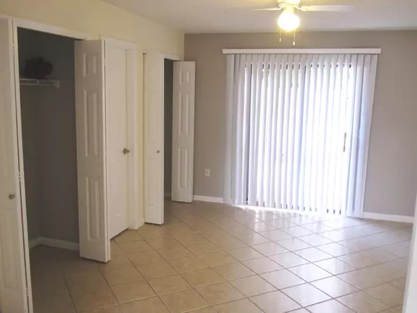 West Palm Beach, FL 33417,1838 My PL
