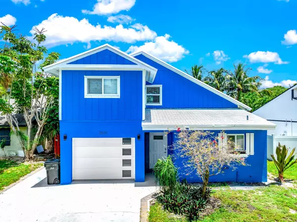 Delray Beach, FL 33444,2470 Douglas AVE
