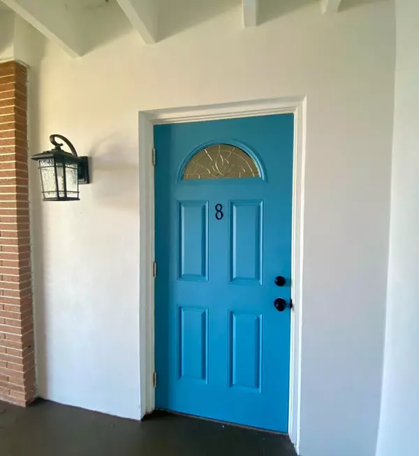 North Palm Beach, FL 33408,124 Yacht Club Dr. DR 8
