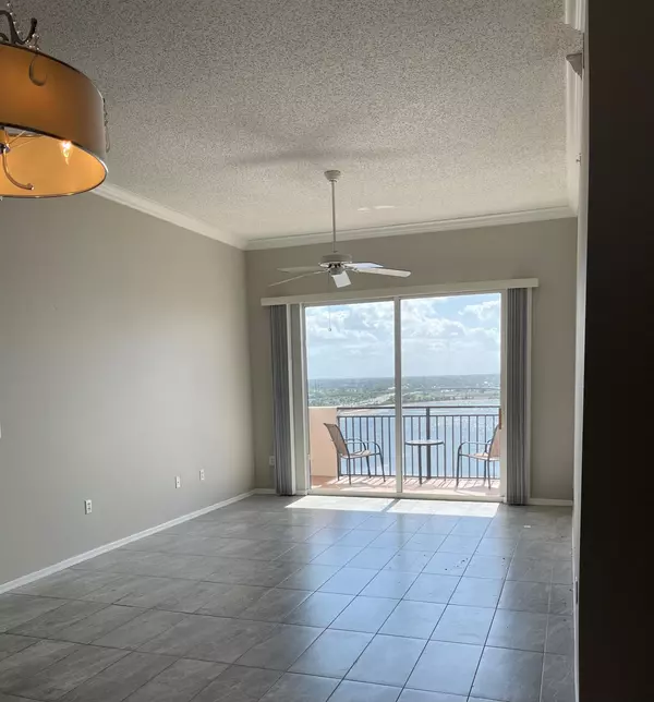 West Palm Beach, FL 33401,616 Clearwater Park RD Lp10