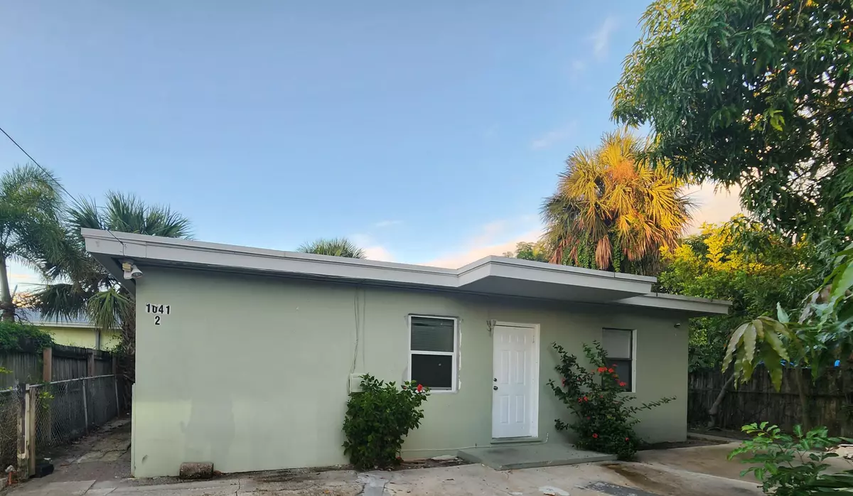 West Palm Beach, FL 33407,1041 21st ST 2
