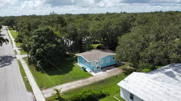 1806 SW 2 AVE, Okeechobee, FL 34974