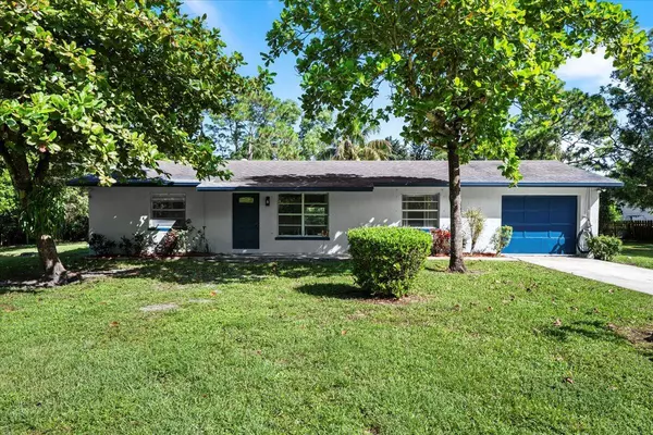 11613 N 52nd RD, West Palm Beach, FL 33411
