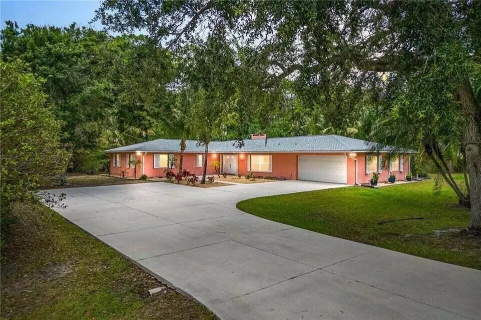 Vero Beach, FL 32968,115 36th CT