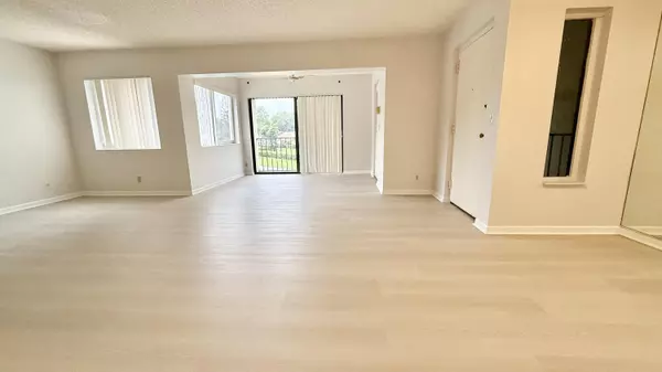 West Palm Beach, FL 33417,4857 Sable Pine CIR D2