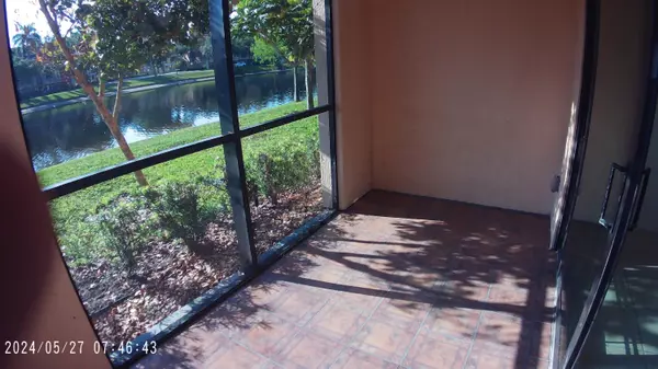 2807 Veronia DR 106, Palm Beach Gardens, FL 33410
