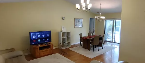 Port Saint Lucie, FL 34952,1132 SE Oriental AVE