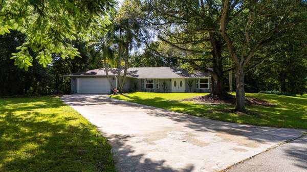 5150 SE Sterling CIR, Stuart, FL 34997