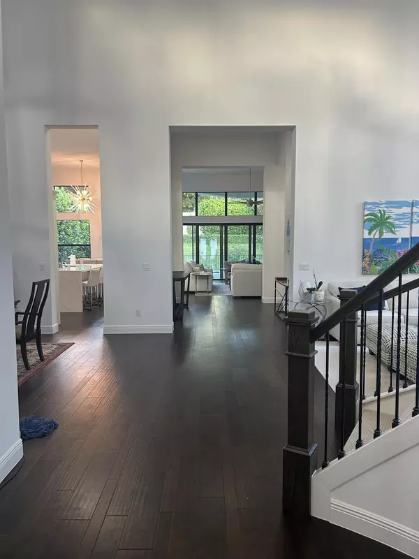 6901 NW 25th WAY, Boca Raton, FL 33496