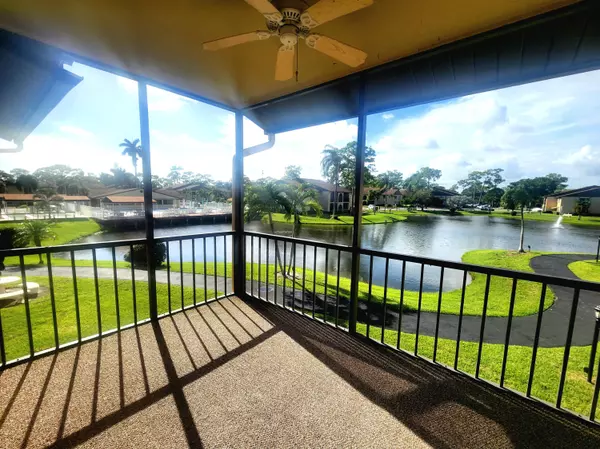 Greenacres, FL 33463,209 Pine Hov CIR B-2