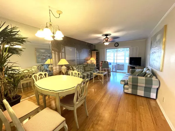 Boynton Beach, FL 33435,2111 NE 1st CT 204