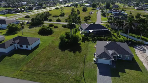 Cape Coral, FL 33993,2012 NW 24th PL