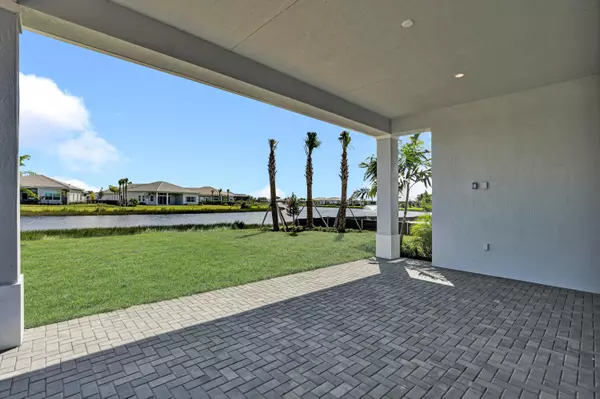 Palm Beach Gardens, FL 33412,10184 Riverstone WAY