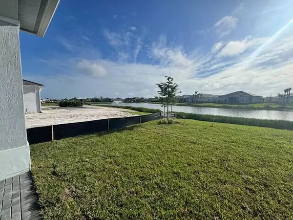 Palm Beach Gardens, FL 33412,10184 Riverstone WAY