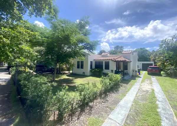 1026 Upland RD, West Palm Beach, FL 33401