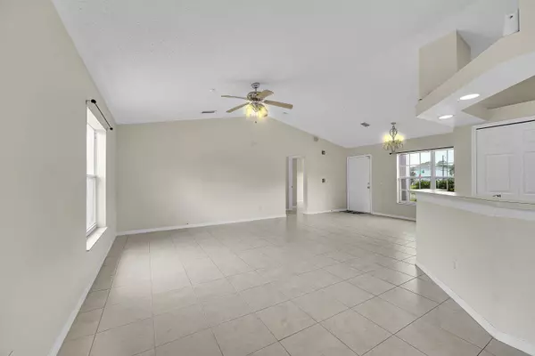 Port Saint Lucie, FL 34953,3789 SW Haines Street ST