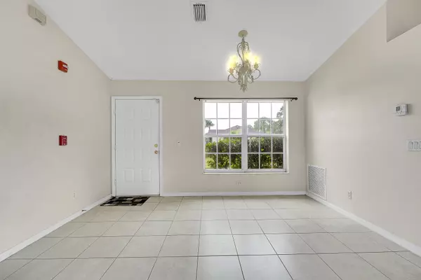 Port Saint Lucie, FL 34953,3789 SW Haines Street ST