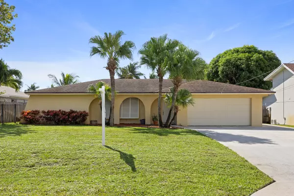 2718 Northside DR, Lake Worth, FL 33462