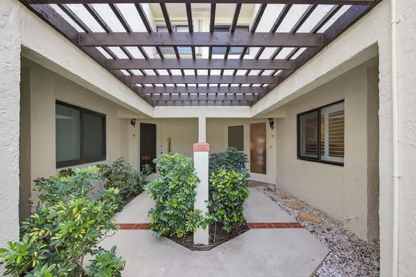 Juno Beach, FL 33408,204 Sea Oats DR C