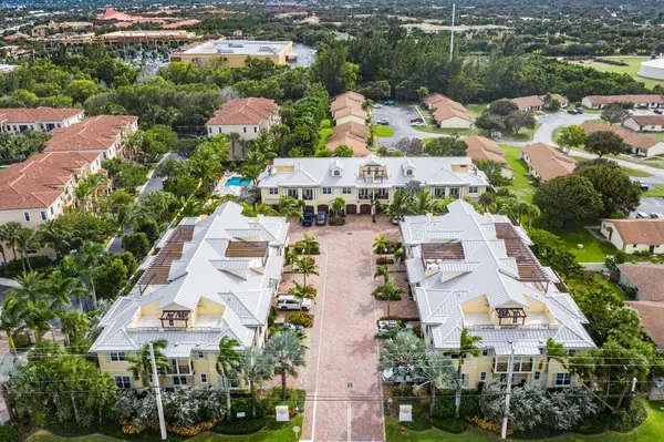 Tequesta, FL 33469,3770 County Line RD