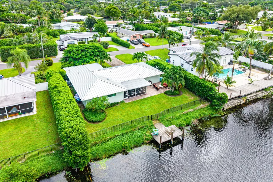 3213 Canal DR, Boynton Beach, FL 33435